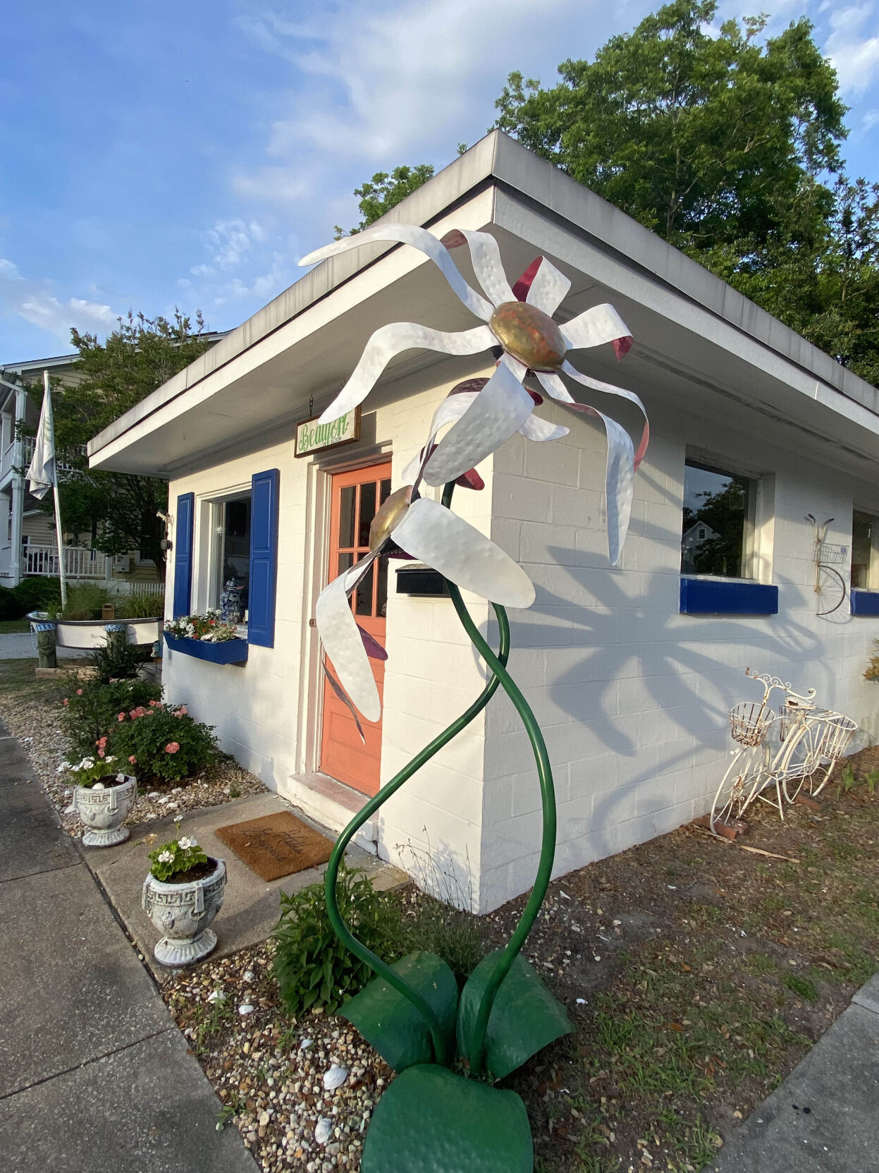 Flower shop in Beaufort.jpg